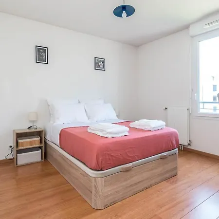 Apartament La Loge Du Minotaure, Parking Et Bureaux *