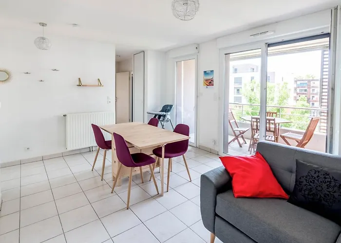 La Loge Du Minotaure, Parking Et Bureaux Toulouse