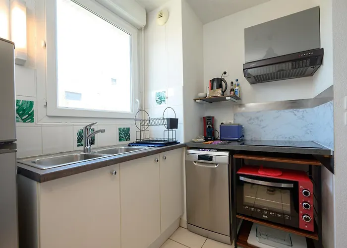 Appartement La Loge Du Minotaure, Parking Et Bureaux Toulouse