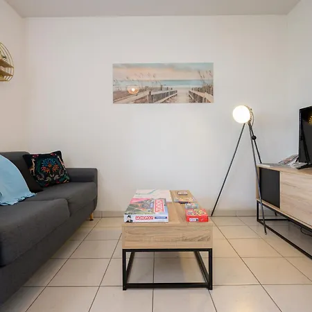 Apartment La Loge Du Minotaure, Parking Et Bureaux